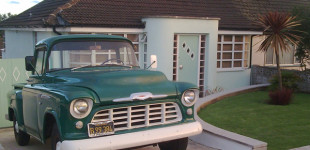 Planet Sputnik 1956 Chevrolet truck